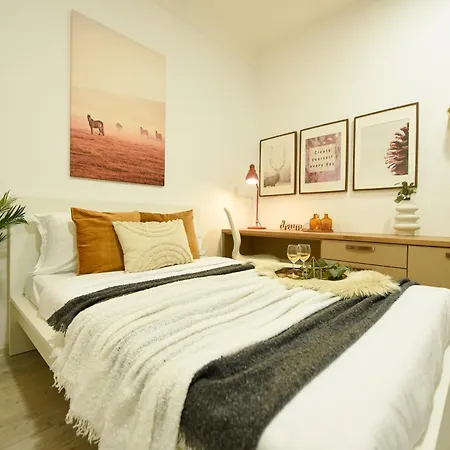 Ideal Home - Spacious & Modern Accommodation Near Unirii Square 布加勒斯特 Exterior photo