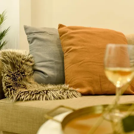 Ideal Home - Spacious & Modern Accommodation Near Unirii Square 布加勒斯特 Room photo