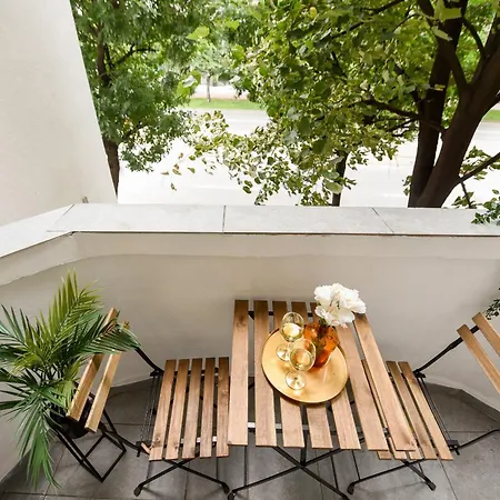 Ideal Home - Spacious & Modern Accommodation Near Unirii Square 布加勒斯特 Room photo