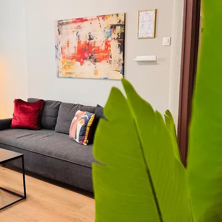 Ideal Home - Spacious & Modern Accommodation Near Unirii Square 布加勒斯特 Room photo