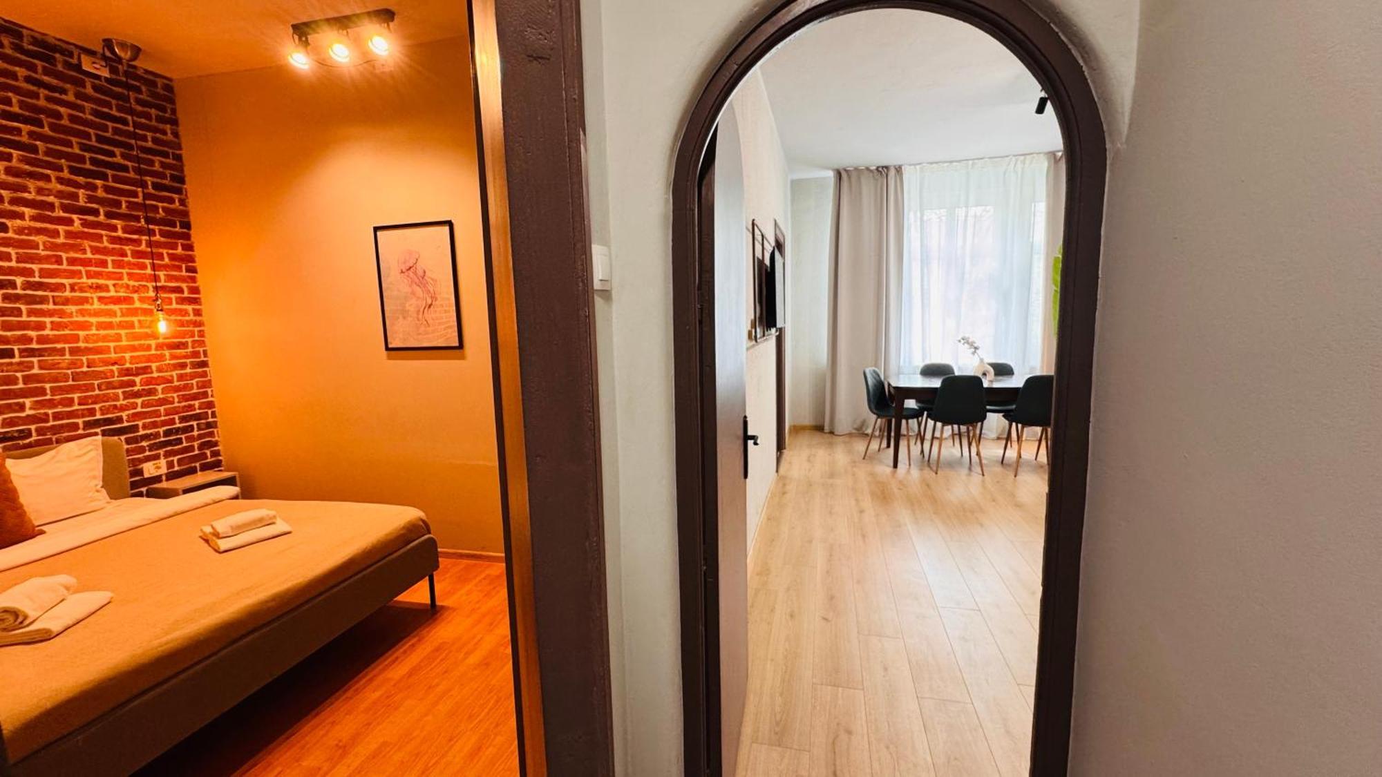 Ideal - Spacious & Modern Near Unirii Square Apartment Bukarest