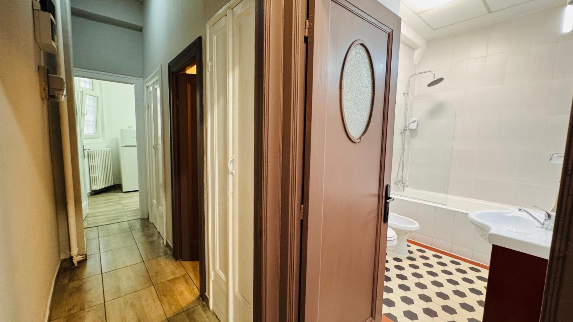 Apartment Ideal - Spacious & Modern Near Unirii Square Bukarest